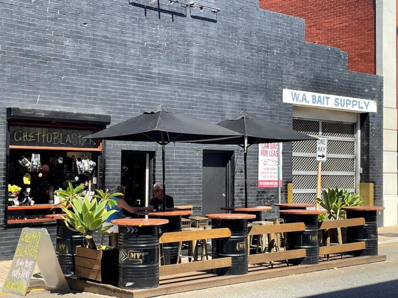 Rooftops On Henrycentre Of West End Cafes Fremantle Zewnętrze zdjęcie